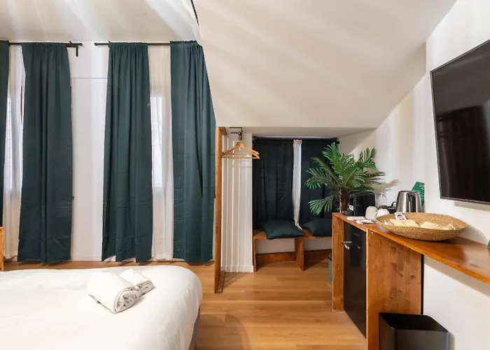 Koba Nomentano Frühstückspension 4*